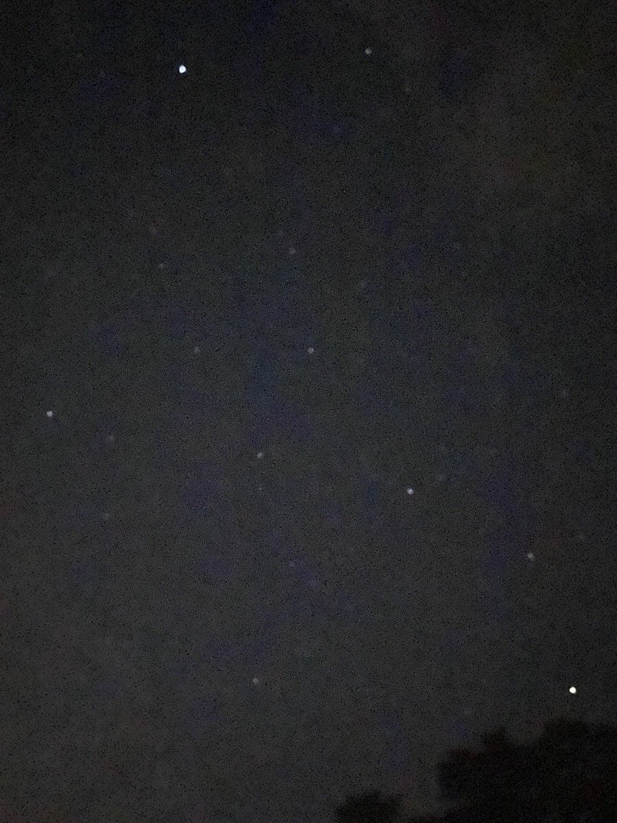AWSsolutionsLLC's tweet image. #starysky