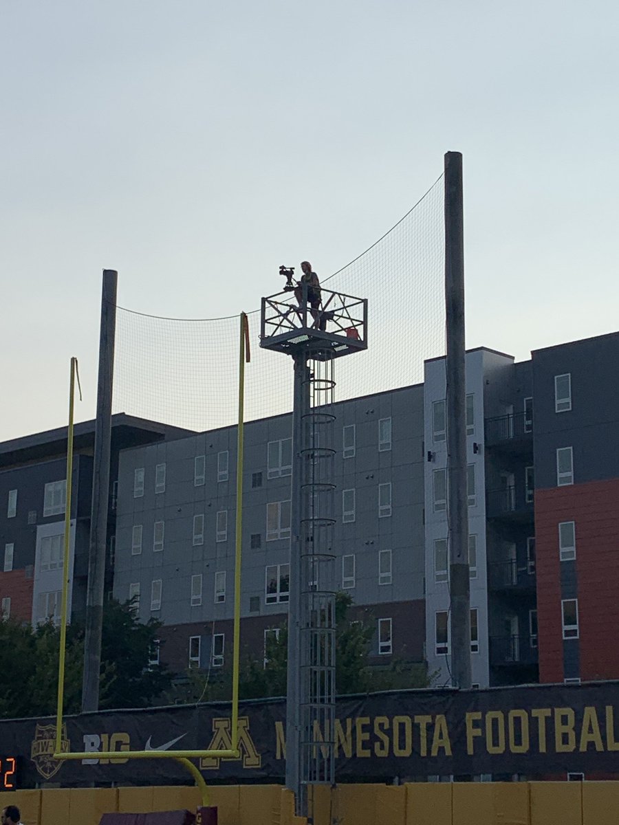 GopherFBVideo's tweet image. 🎥 Eyes in the Sky 🎥 #DVSwins