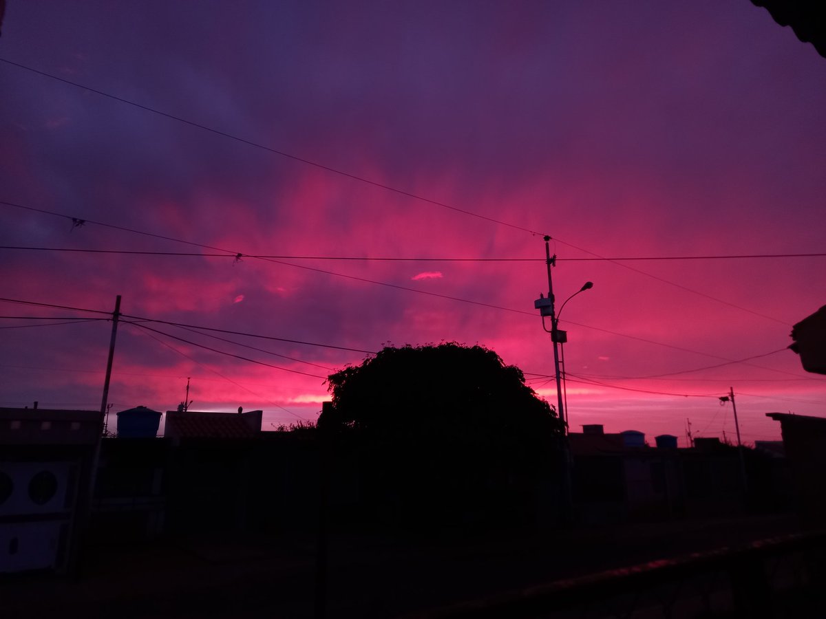 GREGOMARJC's tweet photo. #Maracaibo #atardecer #pics #Venezuela  las tardes que me gustan 💖 https://t.co/CcOUCepQOD