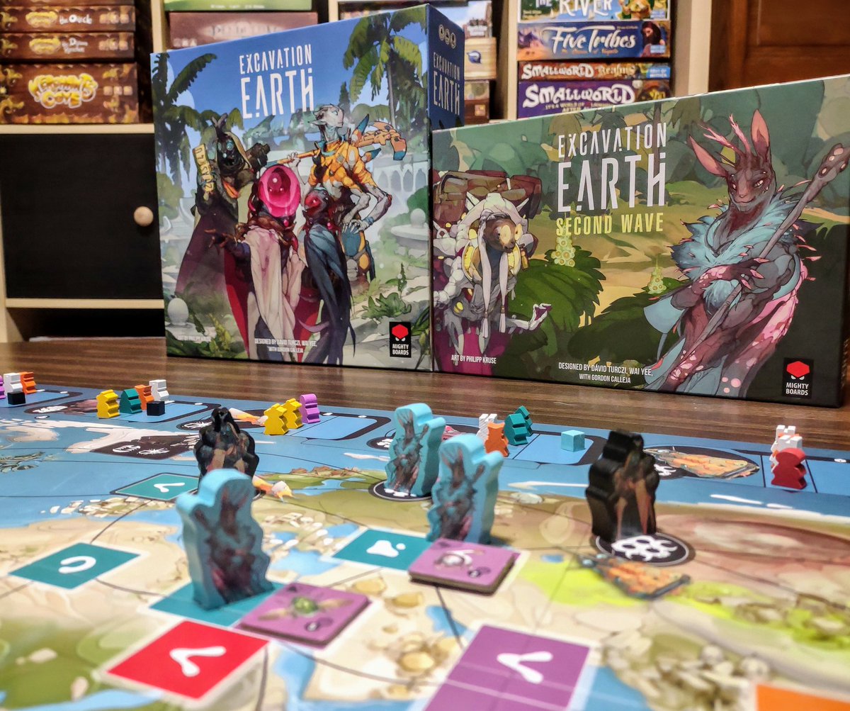 Ok, one more picture from Excavation Earth! Seriously, love the artwork, player pawns, and those colors!!! 🤩🤩🤩

#boardgame #Kickstarter #excavationearth #tabletopgames