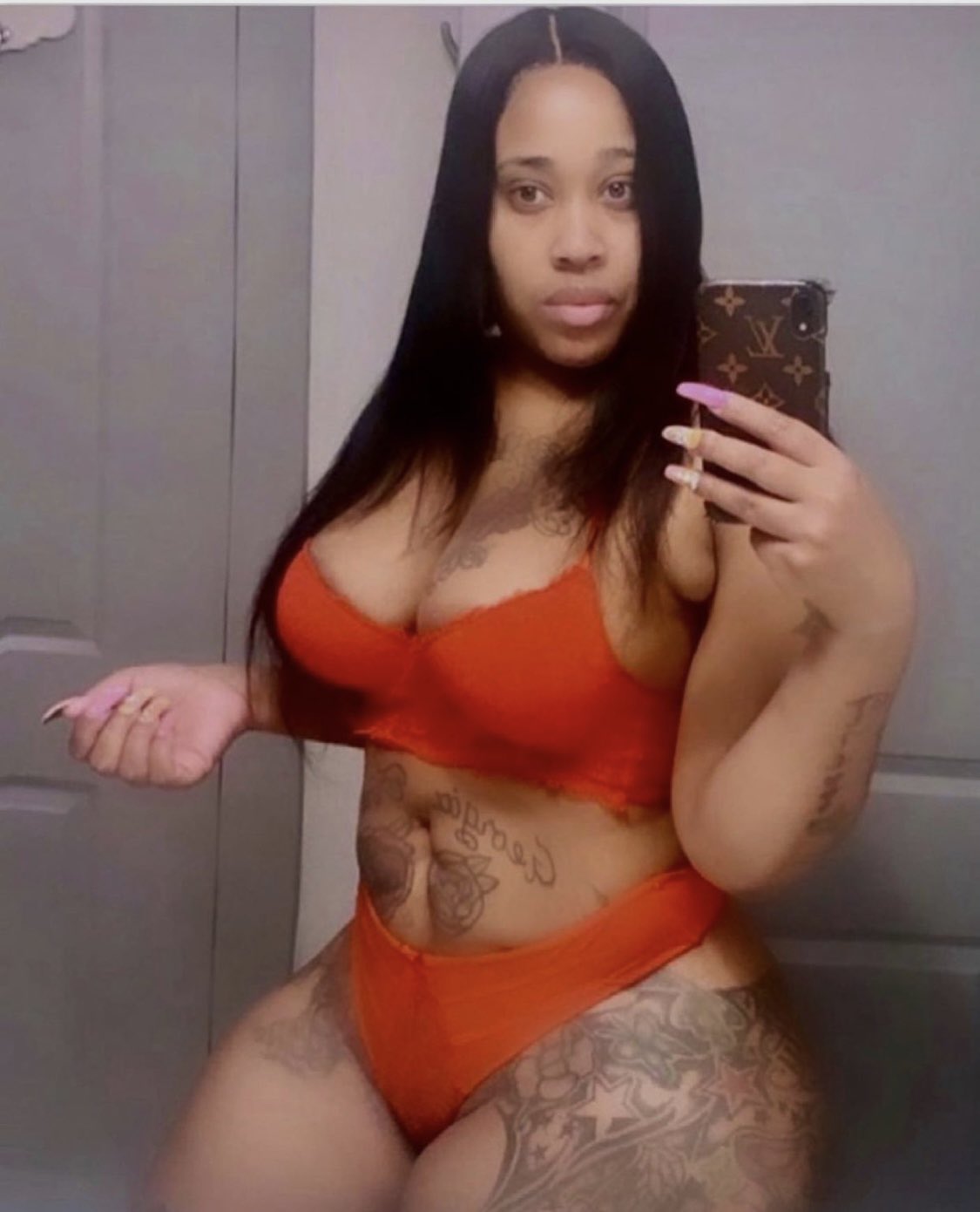 Bossladyy_Stallion on X: ♠️♠️♠️Play your position and never worry about  the next and youll forever win 😜✊🏻🙌🏻 #Highofflife #BossladyyStallion # bignatural t.cobCcyMNR8BG  X