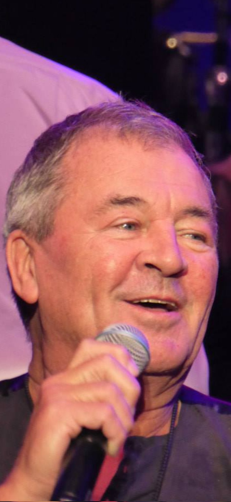Happy Birthday Ian Gillan
(Born 19 August, 1945)         