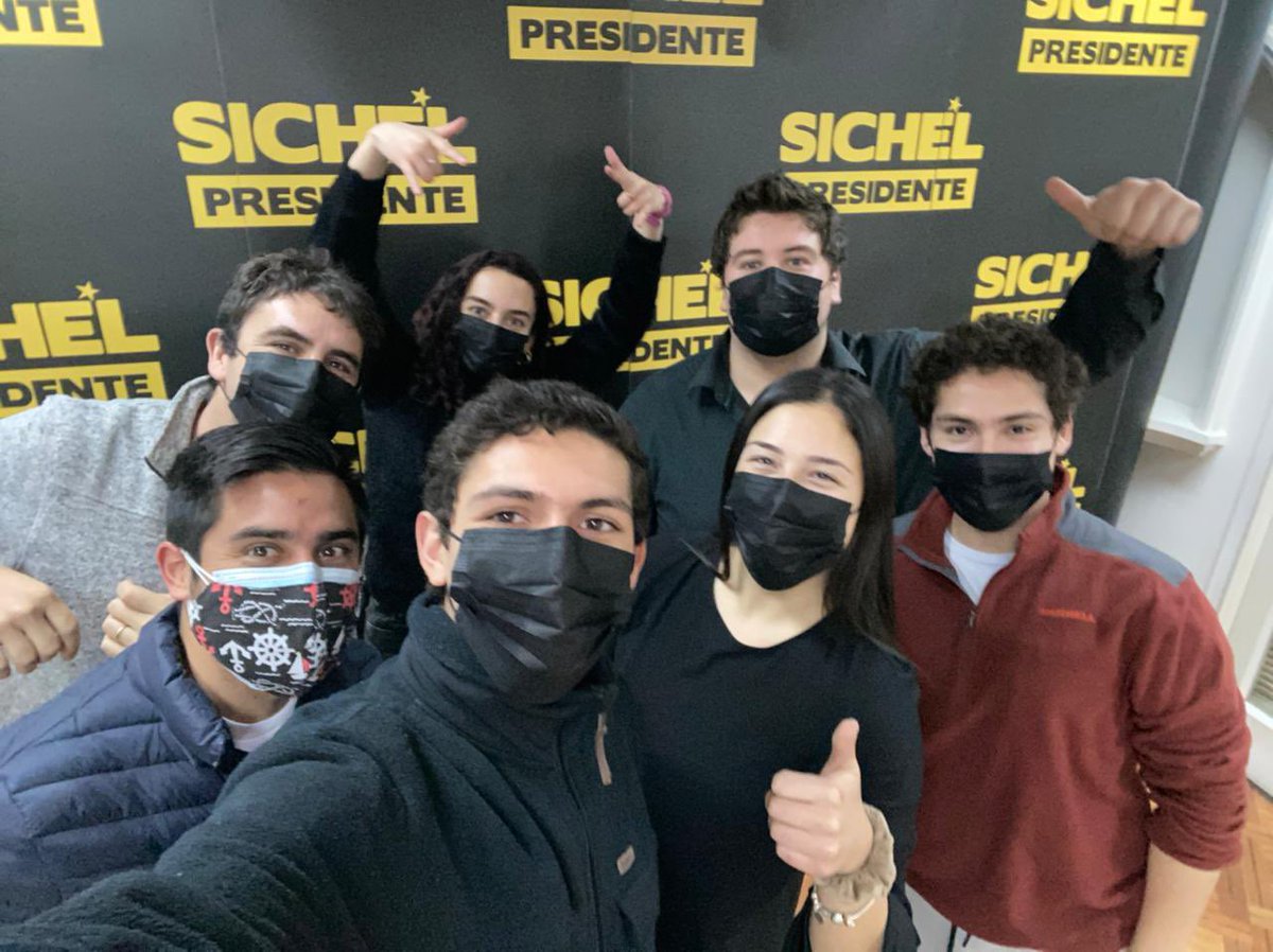 juventudes_pri's tweet image. Comenzamos esta nueva etapa, @JovenesxSichel desarrollando un trabajo conjunto con las directivas juveniles de @juventudes_pri @JuventudEvopoli @JuventudRN y @nngg_udi juntos #SePuede