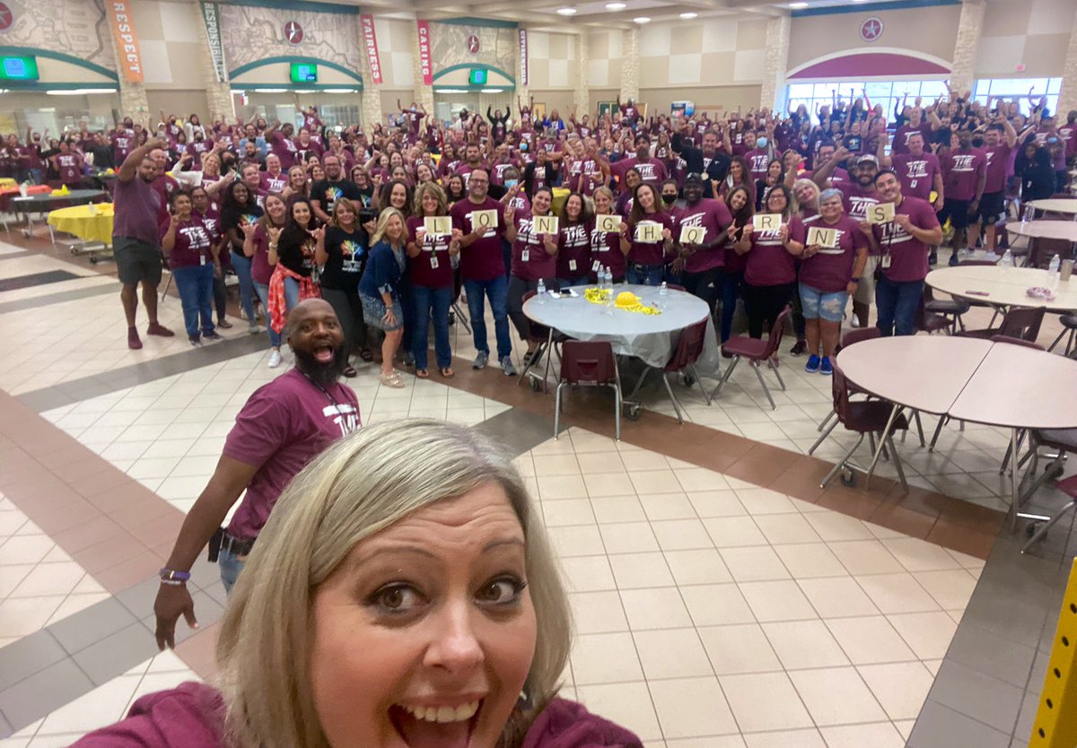 pinkpatterson's tweet photo. First Secondary Maroon Track STAFFamily Reunion was a hit! Coaches Cookout 🔥 and Department Scrabble Competition 🔤 was a blast! #maroontrackfam #WeAreGR #ARJHLonghorns #PRMSROCKS #350strong #workhardplayhard https://t.co/zUw445prMd