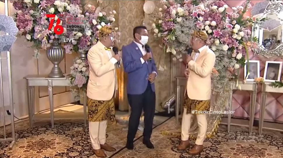 Mimin absen dulu nih!
Siapa yang sudah duduk manis menyaksikan #AkadNikahLeslar?

Yuk merapat yuk, nontonnya dari rumah aja!
Jadi saksi #TakdirCintaLeslar