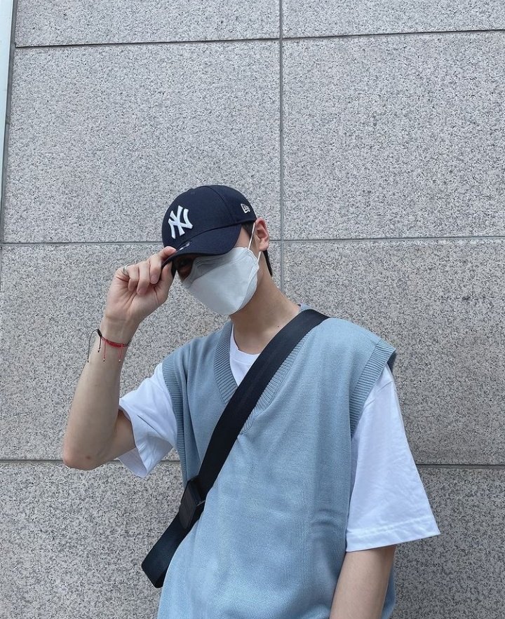 thinkinginnie's tweet image. JEONGIN OMFG