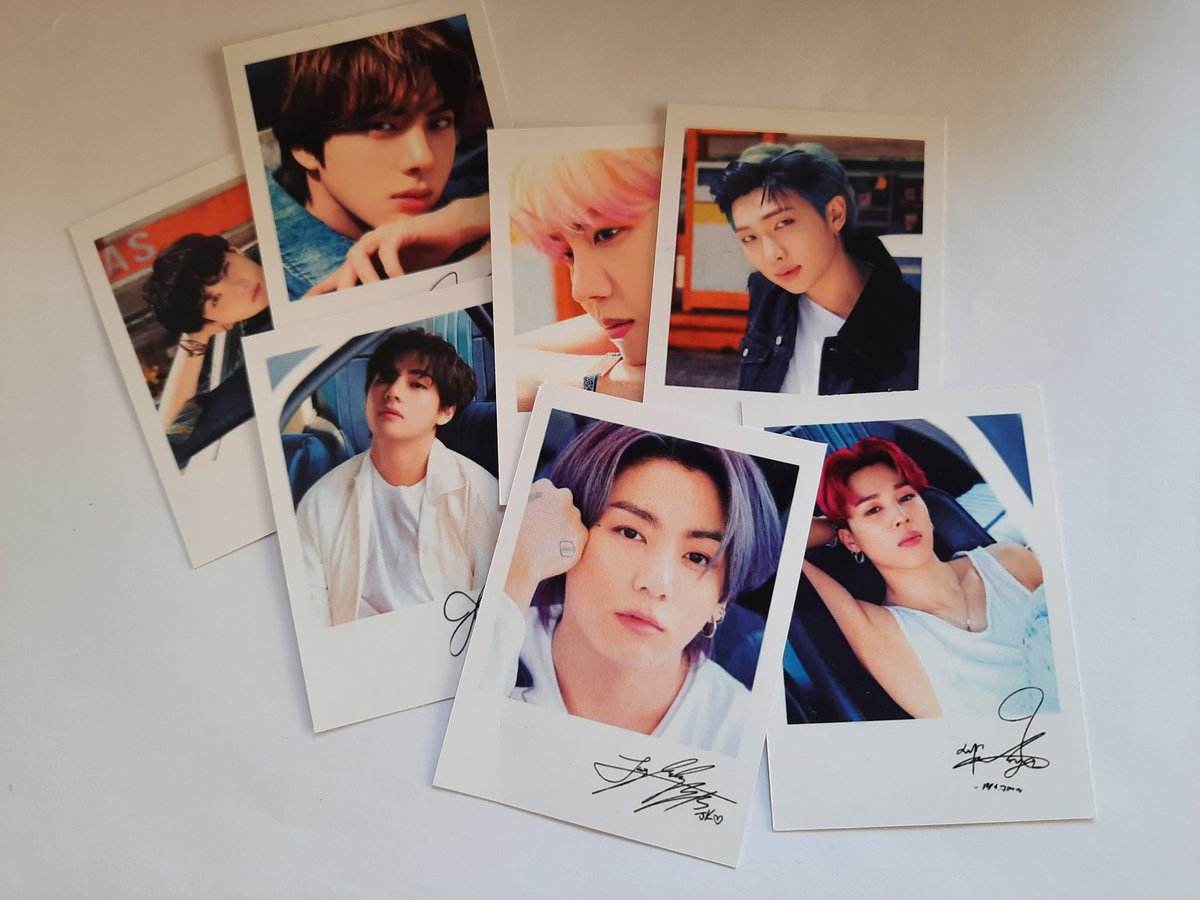 Pronta Entrega
Kit BTS Butter
R$4,50 + frete
Contém:
• 7 polaroids;
Frete simples: R$3,00
Registado: R$9,00
Compras via DM :)