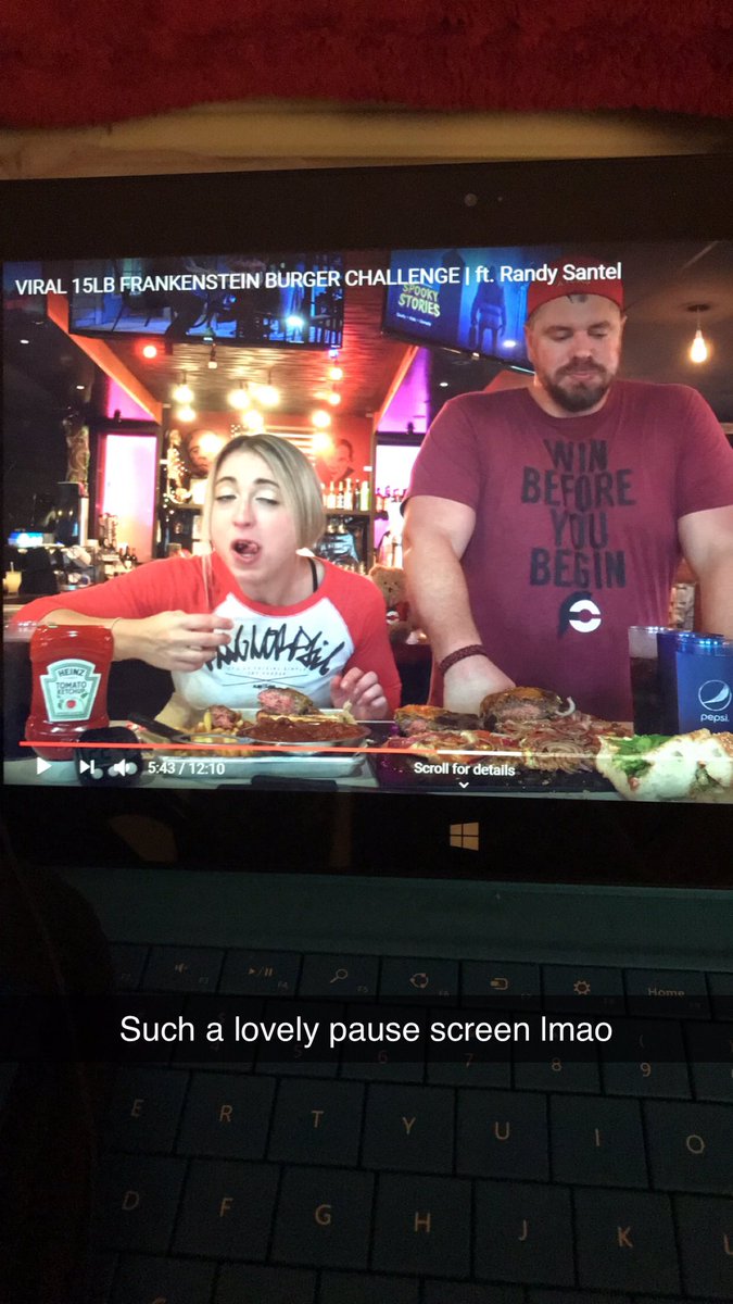 suvimaru's tweet photo. Hey @RandySantel and Katina Eats Kilos, I think I have the best pause screen for the new video out! 😂😂#randysantel #katinaeatskilos #nothingtoitbuttodoit #winbeforeyoubegin #321BOOM https://t.co/g7rTshUblJ