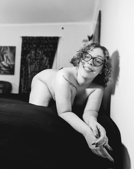 I just like this picture 😌 https://t.co/NrkGl2JSdL<a href="/tag/pawg"class="tags"><span>#pawg</span></a><a href="/tag/swingers"class="tags"><span>#swingers</span></a><a href="/tag/fullswap"class="tags"><span>#fullswap</span></a>