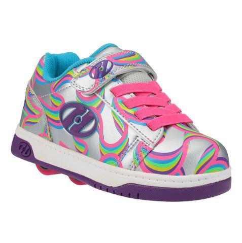 TheEarly2000s's tweet photo. Heelys (2001) https://t.co/TQ53OXlOIn