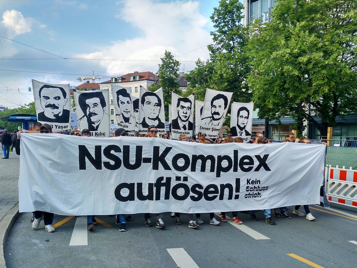 nsuwatch's tweet photo. Die Urteile gegen Beate Zschäpe, Ralf Wohlleben und Holger Gerlach im #NSU-Prozess sind rechtskräftig, teilt der Bundesgerichtshof soeben mit. Zum Urteil gegen André Eminger wird es am 2.12. eine Hauptverhandlung geben. Hier hatte auch die Bundesanwaltschaft Revision eingelegt. https://t.co/lGBTBEcELx