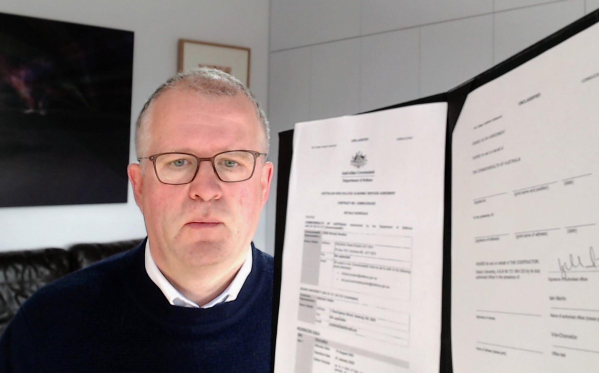 ADC_Australia's tweet image. Congratulations to @Deakin University! 
The Australian Defence College held the Official Signing Ceremony (COVIDSafe) where Deakin University was awarded the contract to provide academic and support services for the Australian War College, beginning in 2023 | #ForTheFutureWeLearn