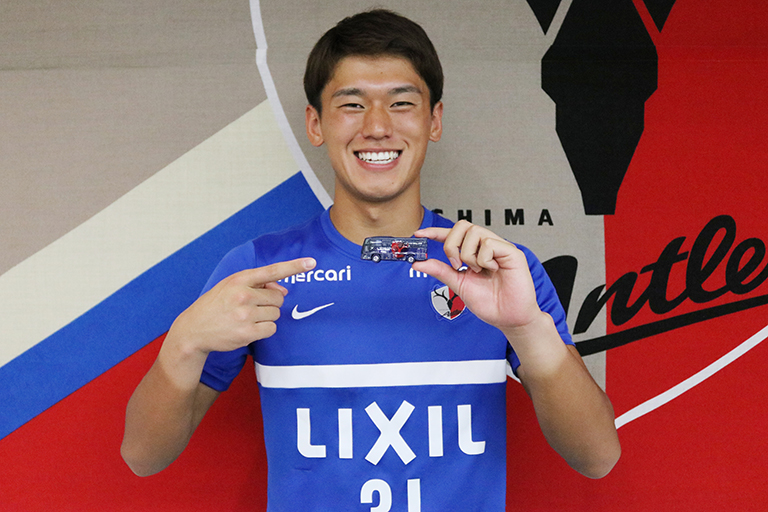 鹿島アントラーズ 明日10時から鹿島アントラーズ選手バス トミカ を限定発売します Antlers 現在 特設サイトもオープンしています 特設サイトでは 商品詳細や沖選手のコメントを掲載しています すごくいい かっこいい と沖選手も大絶賛 鹿島アントラーズ 明日10時から鹿島アントラーズ選手バス トミカ を限定発売します Antlers 現在 特設サイトもオープンしています 特設サイトでは 商品詳細や沖選手のコメントを掲載しています すごくいい かっこいい と沖選手も大絶賛