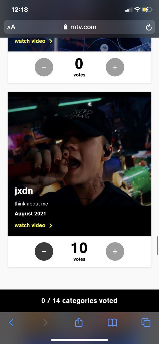 jxdnsplug's tweet photo. i want @jxdn to fuckin win sooo hi, reminder to vote for bae!!! (or even use multiple accounts lmao… to do it you’ll have to clear search history or just the https://t.co/7oKW141hYd search, and you’ll be asked to log in again. that’s if h cant figure out how to log out like me!) https://t.co/vUPf4yLPUF