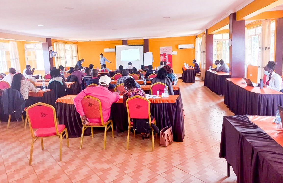 MOHA_made_'s tweet photo. "It is important to collect reference samples such as swabs and blood to support evidence." 

Said the government chemist rep; during the sample collection &amp; management session at the ongoing training in Migori County. 

#EndSGBV
#AmrefCovid19responseKE https://t.co/0ou90odXl1