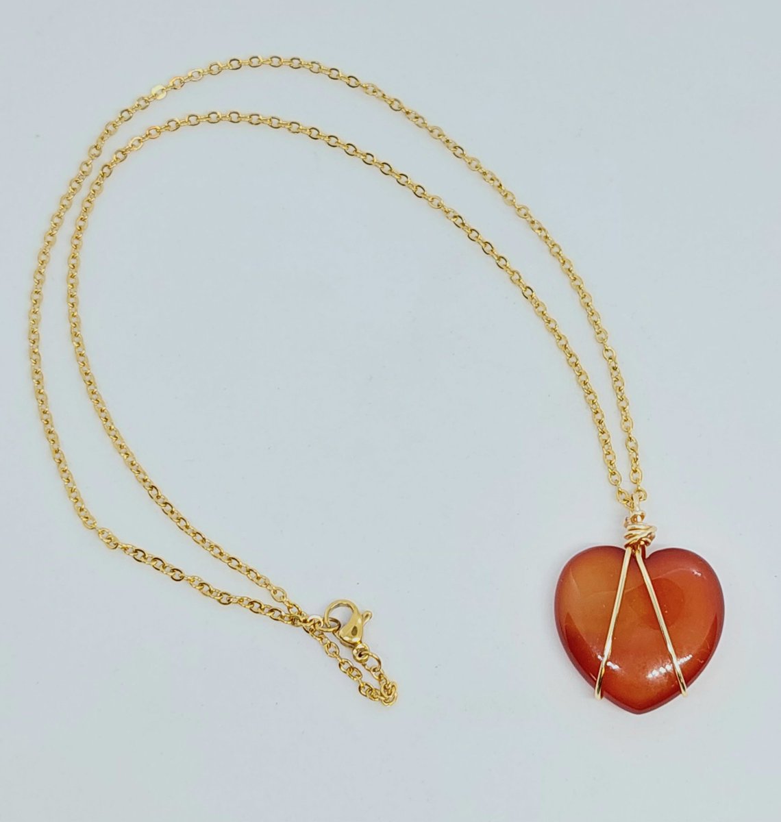 Carnelian heart necklace ♥ #ninasallnatural #handmadejewelry #smallbusinessowner #SmallBiz