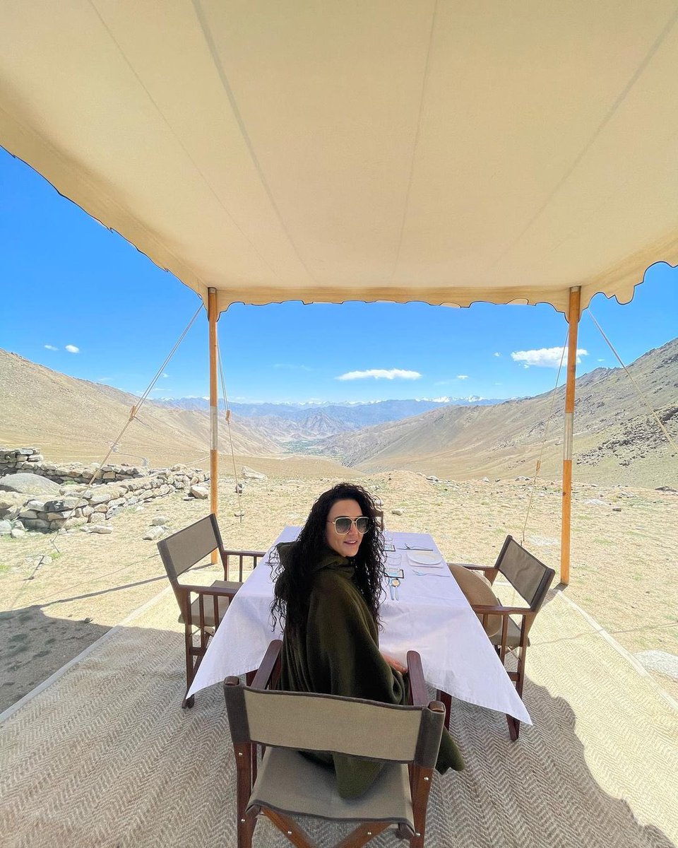 realpreityzinta's tweet image. High altitude dining. An unforgettable experience ❤️ #Warilapass  #grateful  #pztravel #bucketlist #ting @tutcindia