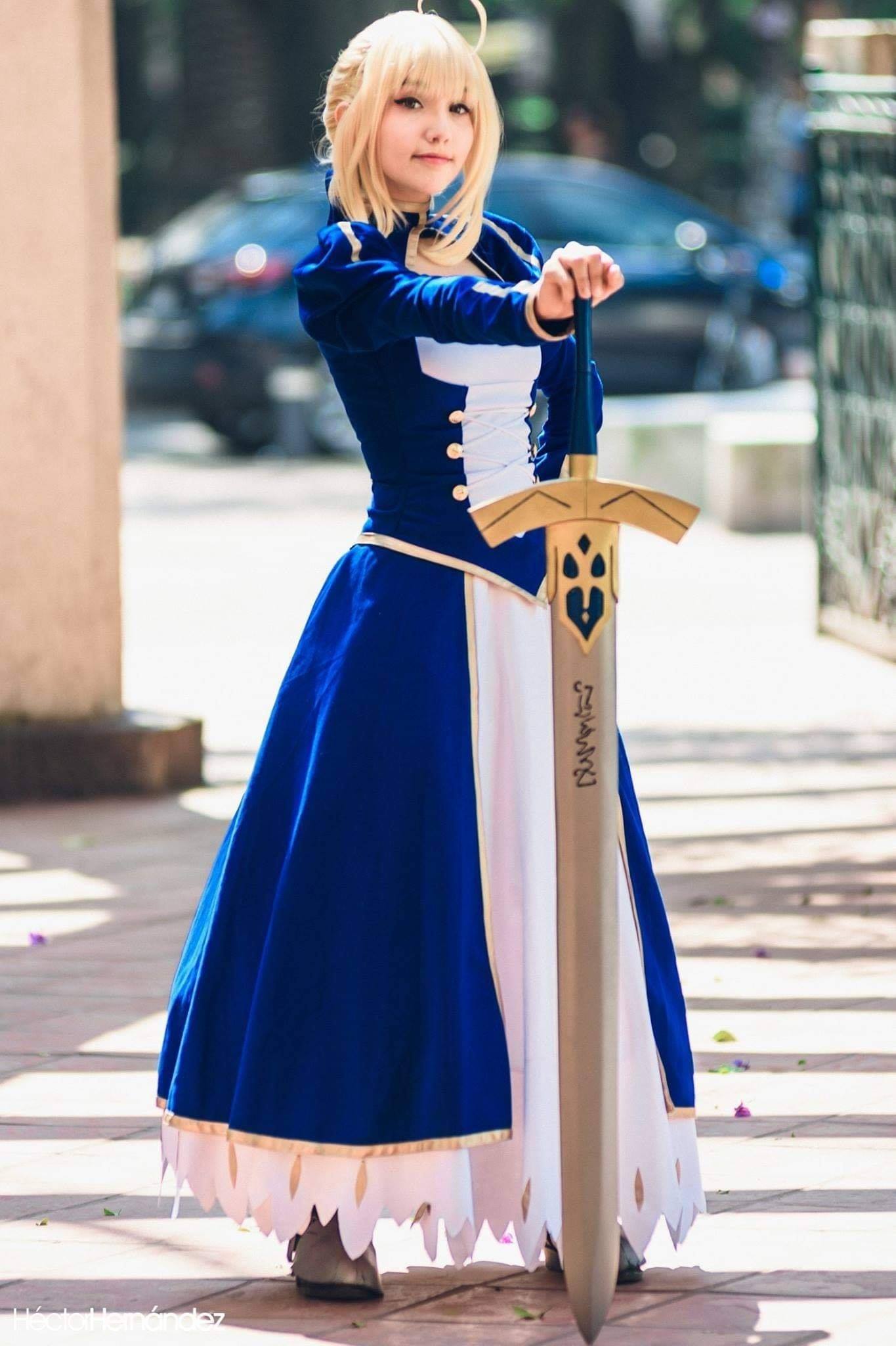 rgrandorder on X: Artoria Pendragon cosplay by Sonny Meriweather (FB:  SMeriweatherr, IG: @s.meriweather) #FGO t.coqWuvj7OcV6  t.coRKJLpbb2K2  X