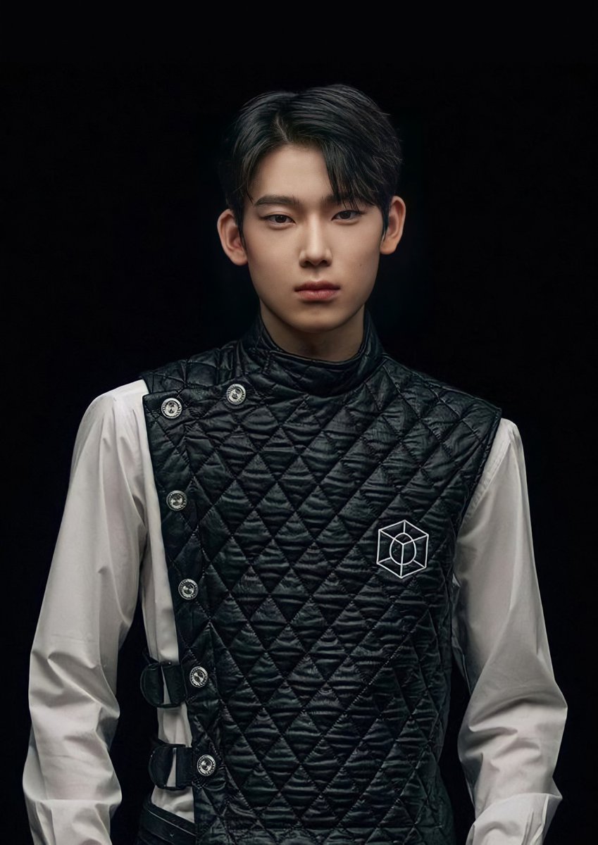 Группа enhypen. Сону из enhypen. Мбти энхайпен. Группа enhypen участники. Группа enhypen 2022.