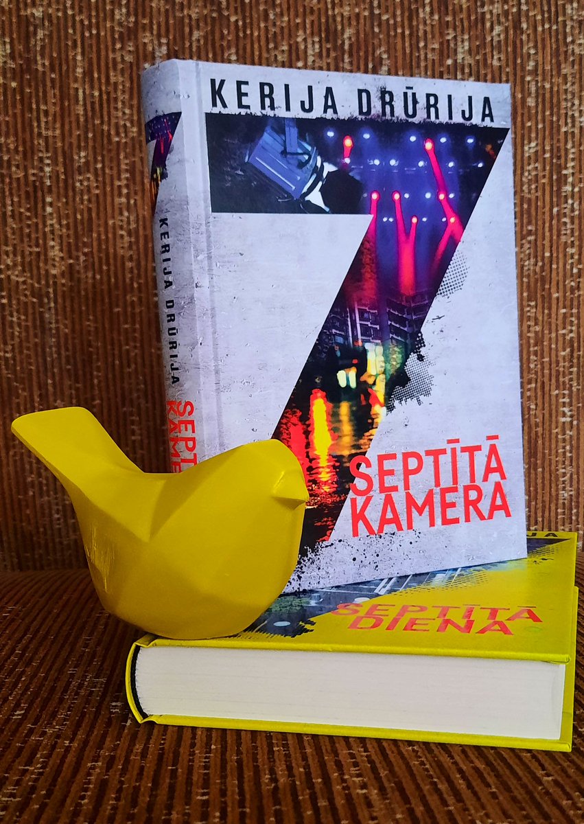 Divas nedēļas pavadīju Lielbritānijā, distopiskā (diemžēl mūsdienās diezgan viegli iedomājamā) nākotnes modelī, kurā pelēkie toņi ir izzuduši un dominē mežonīga naudas un varas kāre. Lai arī ne visam noticēju un cerēju uz niansētāku vēstījumu, kopumā spraigi un uzmanību saistoši.