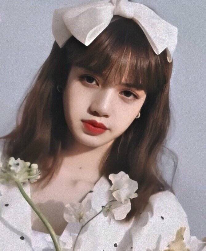 yellowcualili's tweet photo. I vote #Lisa from #BLACKPINK 
for "Fan Favorite Artist"  #blamalisa #BLAMA2021 https://t.co/xqNL29XJ9n
Cho mình hỏi , sao mình thấy nhiều tweet cho Rosie quá z , cái đó là giải gì nhỉ https://t.co/0Nx62iizj6