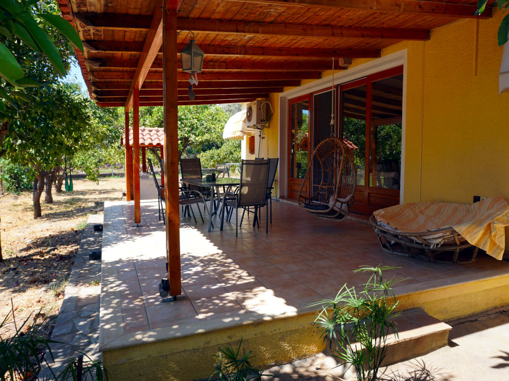 SamosProperties's tweet image. Charming property in relaxing surroundings ....here on beautiful Samos.....#aegeansea #samos #Greece #propertyforsale #beautfulhouses

samosproperties.com/listings/beaut…