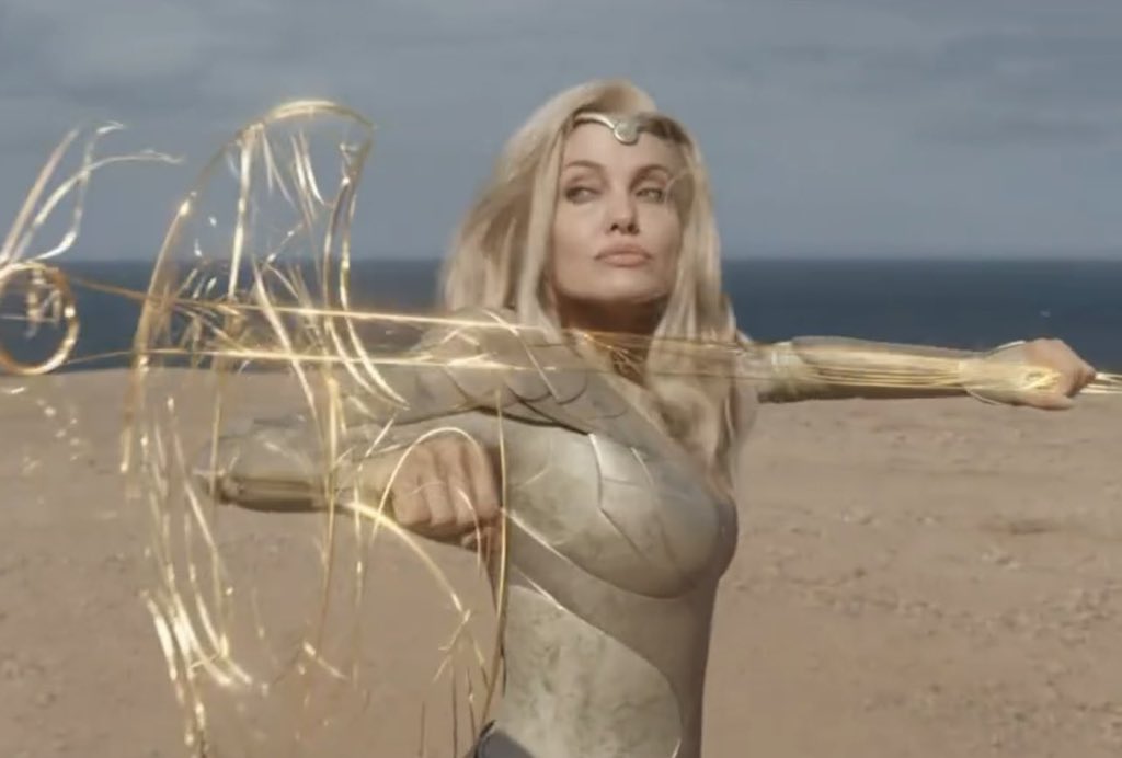 ShangChiTheGOAT's tweet image. stop scrolling and appreciate angelina jolie