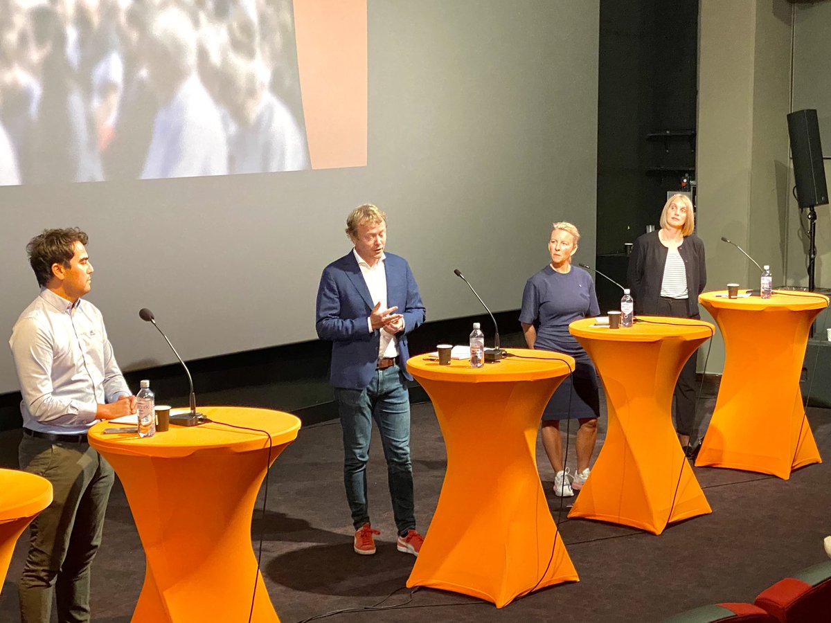 NRegnesentral's tweet photo. #Nullvisjon. Alle selskaper må ha det, men hva betyr det egentlig og hvordan vil de påvirkes av en økende #klimarisiko? Vår sjefsforsker på klima, @ThordisLT, går nullvisjonen nærmere i sømmene under #arendalsuka, med flinke folk fra @Tryg_Norge, @KLPkvitrer, @Statkraft. https://t.co/7iJhiKUEl7