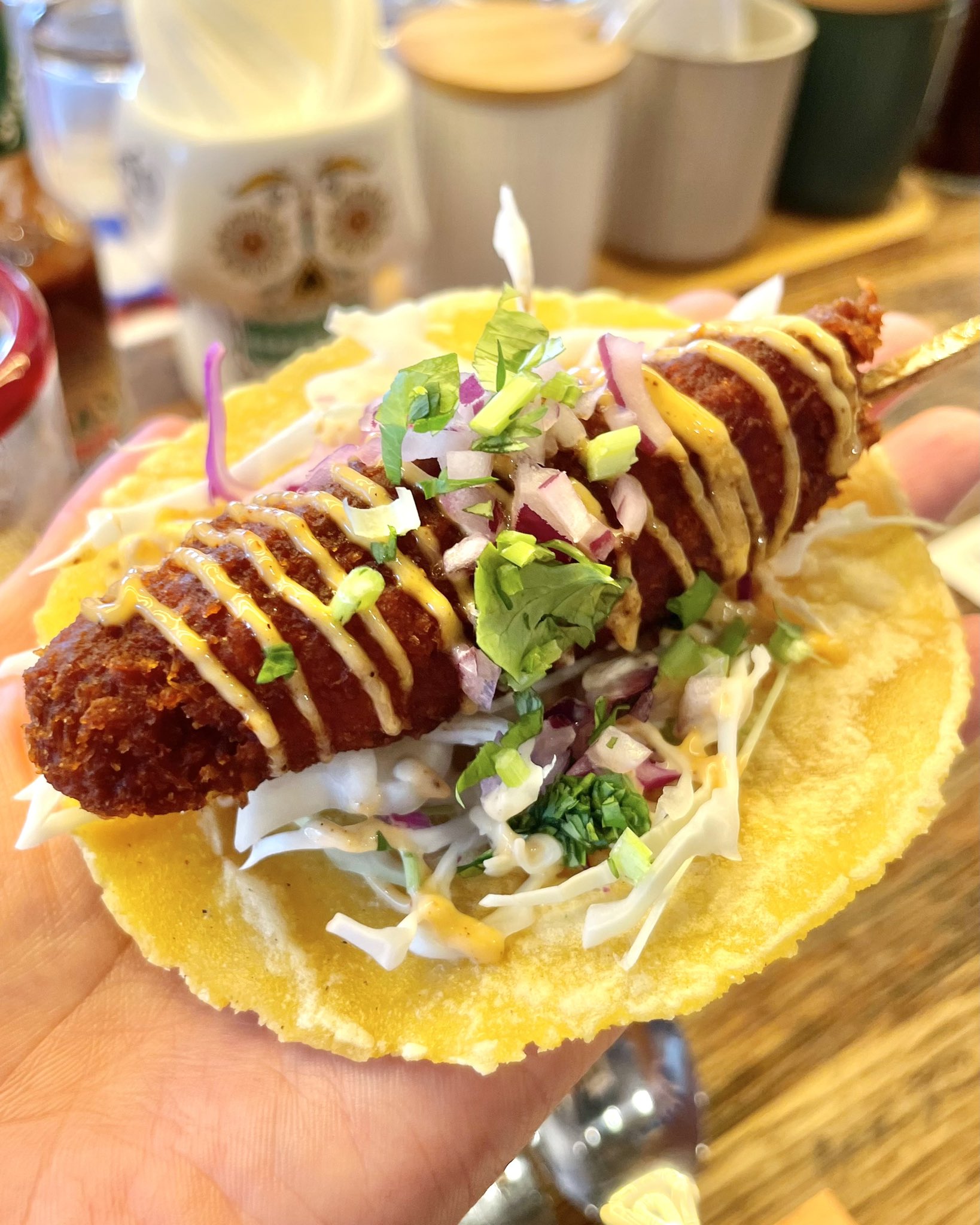 名古屋グルメ探偵 アスカイ 東京で人気のタコス専門店 タコ ファナティコ が名古屋初出店 味噌串カツのサクサクジューシー感と甘みを生かした新感覚タコスも誕生 とうもろこし粉がベースの自家製トルティーヤと種類豊富な具材の組み合わせを楽しめます 名古屋グルメ探偵 アスカイ 東京で人気のタコス専門店 タコ ファナティコ が名古屋初出店 味噌串カツのサクサクジューシー感と甘みを生かした新感覚タコスも誕生 とうもろこし粉がベースの自家製トルティーヤと種類豊富な具材の組み合わせを楽しめます
