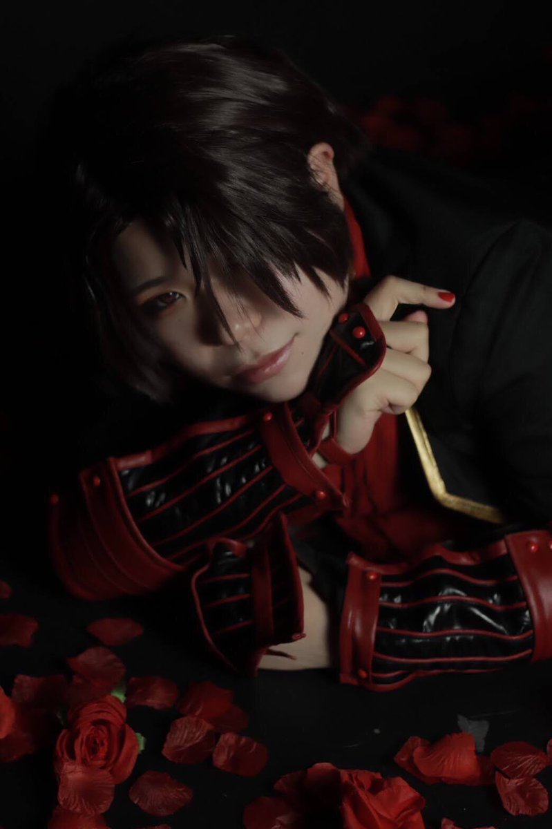 Twoucan 深紅 の注目ツイート コスプレ Twoucan 深紅 の注目ツイート コスプレ