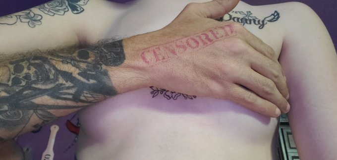 Hand for rent #CENSOR #censored #hidethenip #nipslips #nip #tattoo #tattoolove #tattoomodels #Content<a href="/tag/censor"class="tags">#CENSOR</a><a href="/tag/censored"class="tags">#censored</a><a href="/tag/hidethenip"class="tags">#hidethenip</a><a href="/tag/nipslips"class="tags">#nipslips</a><a href="/tag/tattoo"class="tags"><span>#tattoo</span></a><a href="/tag/tattoomodels"class="tags"><span>#tattoomodels</span></a><a href="/tag/titties"class="tags"><span>#titties</span></a><a href="/tag/boobs"class="tags"><span>#boobs</span></a><a href="/tag/breast"class="tags"><span>#breast</span></a>