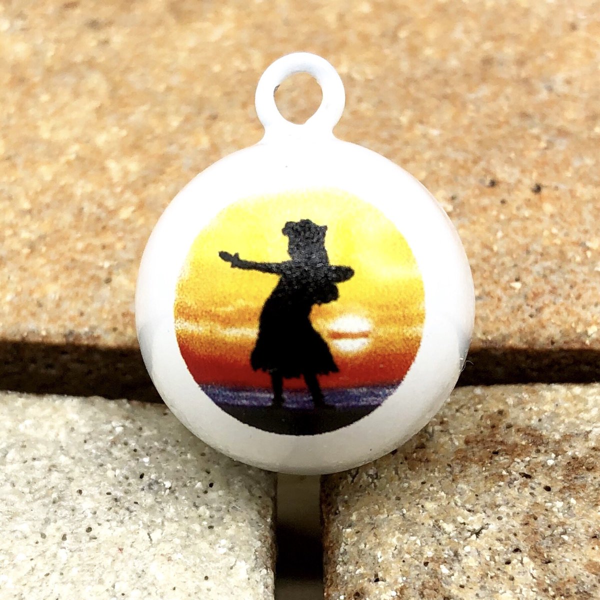 mscreation_inc's tweet photo. 〈新商品〉
水琴鈴-Hawaiian design-
サンセットビーチに浮かび上がる
フラガール。
#拡散希望 https://t.co/IFHKbbzPEU