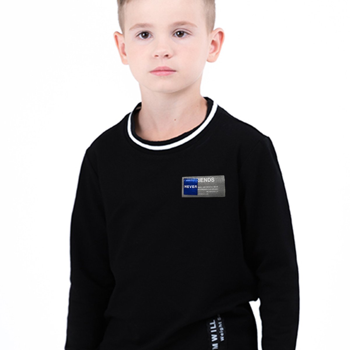 LaurieLeung1's tweet image. Muti-progress woven label, TPU label

#Fashiondesign #wovenlabel #TPUlabel #garmentlabel