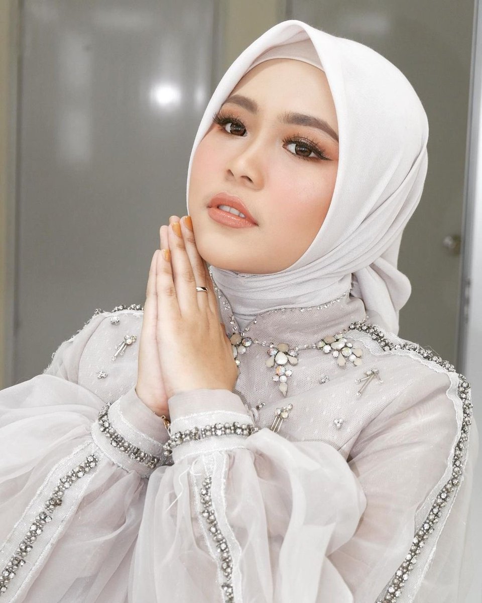 Gasabar nunggu konser buat nanti malam #SelfilidaDikonserSosmedLida2021
#SelfiyammaLida