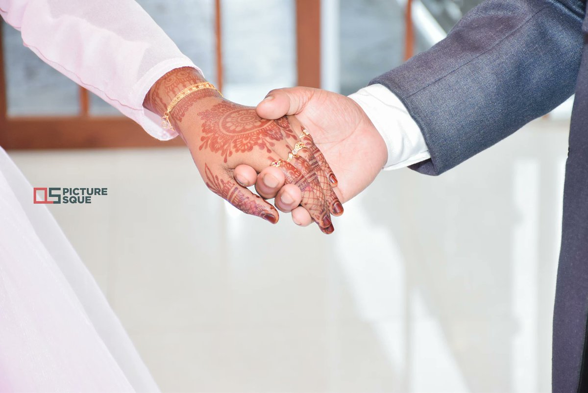 akmalmohamed18's tweet photo. Happy wedded life Mohamed faizal & Fathima
Book your day with us
Contact now : 076 98 78 917
#mehadifunction #mehadicones #bridel #photography #photoshoot #packages #picturesque https://t.co/djHza1Zim2