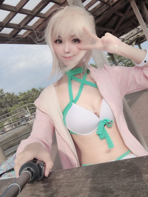 Twitterのコスプレ画像12