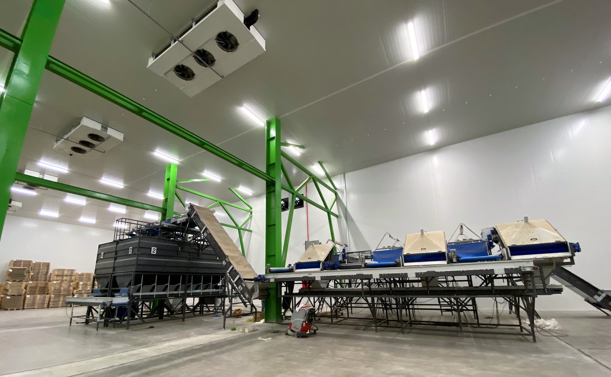 APHGroup's tweet image. 🆕New potato and vegetable storage in Azerbaijan 🇦🇿 

With equipment and solutions from @Omnivent , #Manter,  @dewulf_group - Miedema, #ProVega, and #EHO!

#vegetables #storagesolutions #agriculture #potatostorage