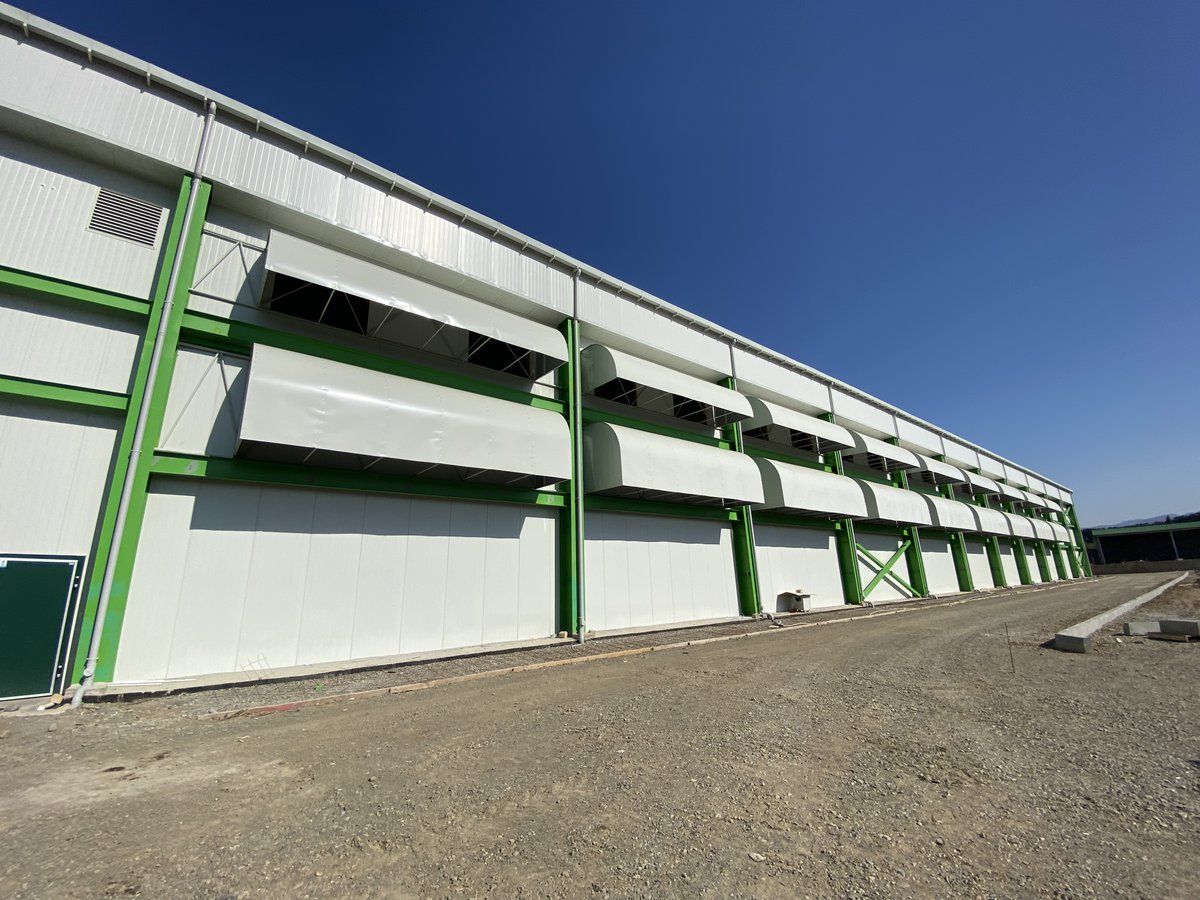 APHGroup's tweet image. 🆕New potato and vegetable storage in Azerbaijan 🇦🇿 

With equipment and solutions from @Omnivent , #Manter,  @dewulf_group - Miedema, #ProVega, and #EHO!

#vegetables #storagesolutions #agriculture #potatostorage