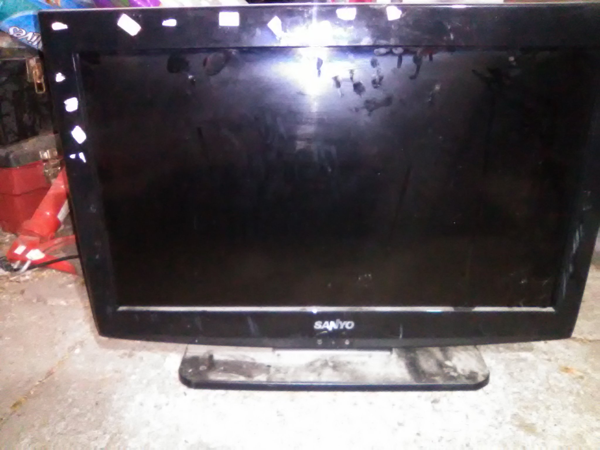 Waltman13 on Twitter "After 9 years of having it, my old tv died