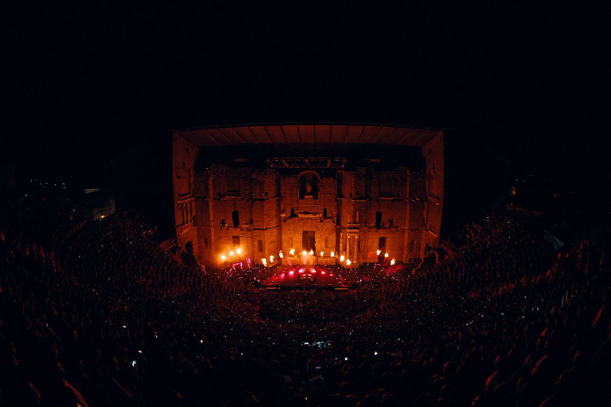 magicfxbv's tweet image. /𝗪𝗔𝗟𝗟 𝗢𝗙 𝗙𝗟𝗔𝗠𝗘.
Back at a live event full of people again! This @davidguetta show with 16 (!) FLAMEBLAZERS definitely belongs to our wall of flame. 🔥🙏🤩

⚡ Show by @Nanteffect @highscreamltd @romainpissenem
📷 @Patandpatate / GuilleGS

#davidguetta #flameblazer