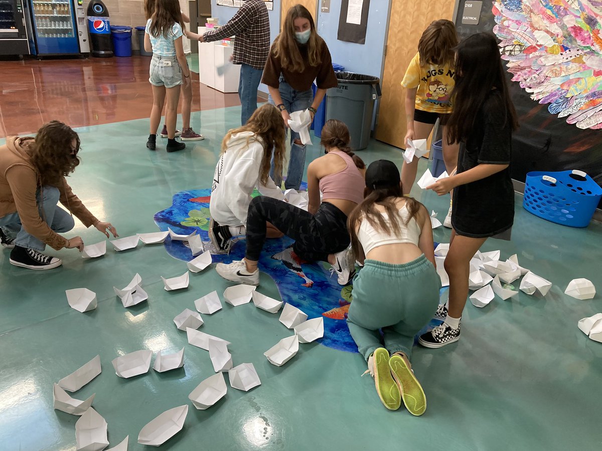 CSDMsConnie's tweet image. Art is happening. #whatmatters #backinthesaddleagain