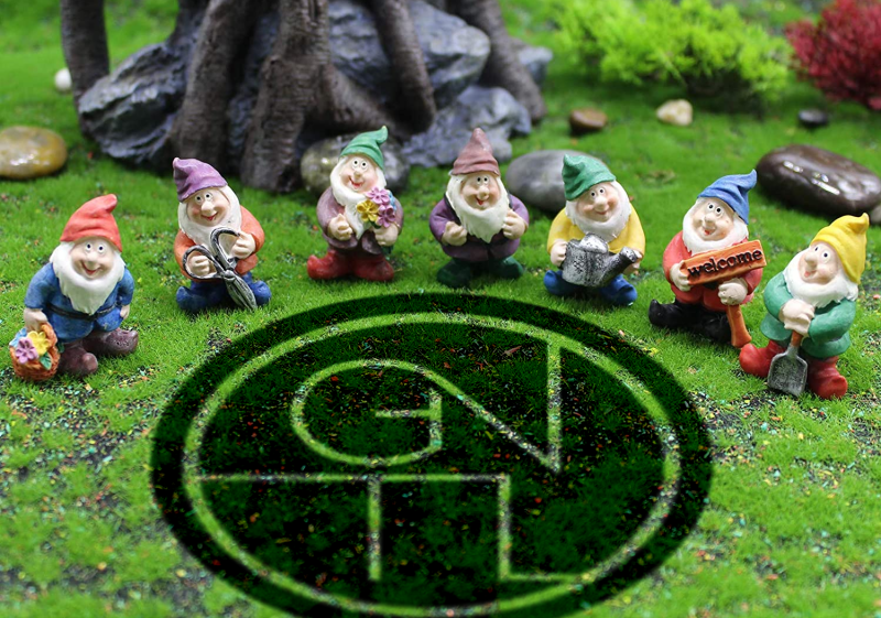 GNTLCoin's tweet photo. Some sort of GNTL ritual spotted, maybe they're trying to mine #gntlcoin?  #cryptocurrency #privacy #giveaways #mining #randomarq #crypto https://t.co/Ol6umuVM4k