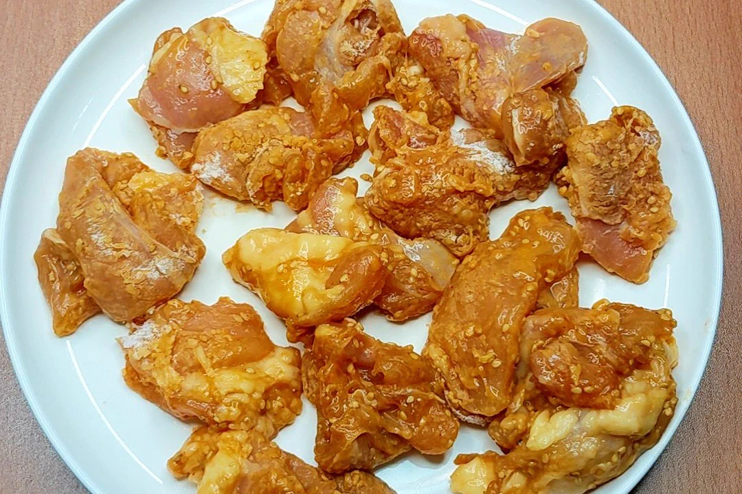 油は不要？！電子レンジで作れちゃう、とってもお手軽な唐揚げレシピ！