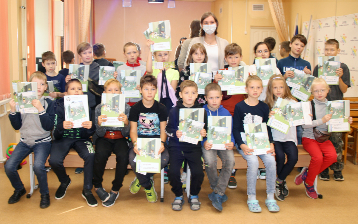 Kolenergo's tweet image. Энергетики напомнили правила электробезопасности детям в Мурмашах kolenergo.mrsksevzap.ru/press/news/new…