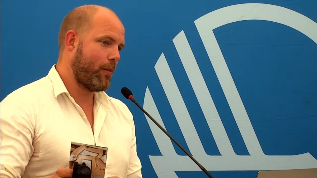 “Norwegian circular strategy in a Nordic market” @arendalsuka, moderated by <a href="/CathrineBarth/">Cathrine Barth</a>, just came to a close. “Quality is key to #sustainability,” said <a href="/ungeholthe/">Einar Kleppe Holthe</a>. Download the Norwegian govt’s circular strategy summary on the Nordic Circular Arena nordiccirculararena.com 🇳🇴