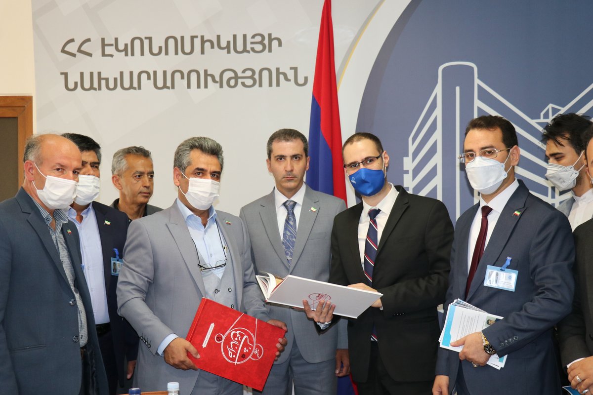 armenia_of's tweet photo. On August 10, a delegation of Iranian business and trade people from #NorthKhorasan Province traveled Armenia in order to get familiar with investments and business circumstances of the country. https://t.co/dijtuAzhr4