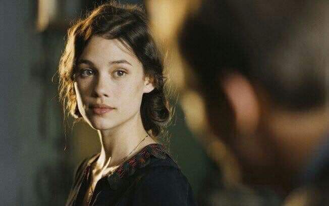 تمنيتك تكون الطرف المشتاق ولو مرّه .♥️