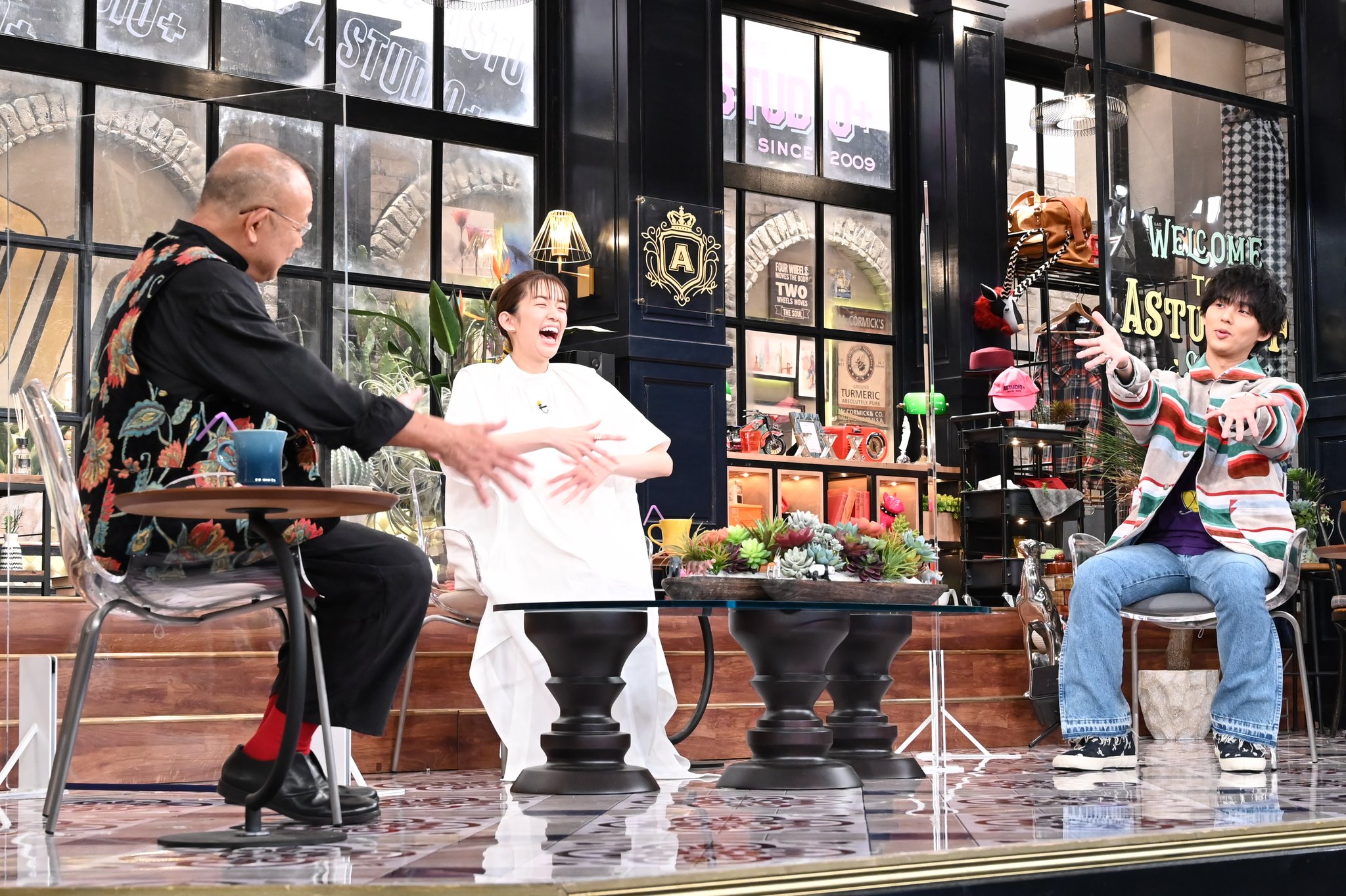 E9JkPtlVoAQ8ZvJ?format=jpg&name=large