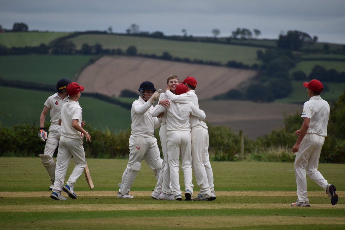 Moments to treasure!! 🏏 🏴󠁧󠁢󠁷󠁬󠁳󠁿