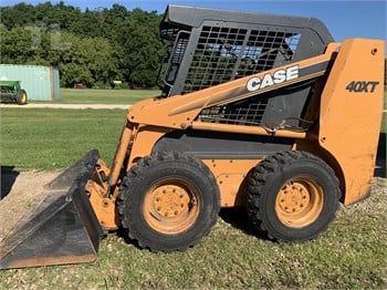 CrimeSDM's tweet photo. Can you help Orillia OPP locate this Skid Steer? It was stolen from the area of Rama Rd./Monck Rd &amp; was stolen between Aug13th &amp; 16th. Model 40XT Serial #JAF0347371.  CALL CRIMESTOPPERS 1-800-222-8477 or https://t.co/POS43EpK4T @OPP_CR @BarriePolice @BarriePolice @Muskoka411 https://t.co/q2v4gtTyYt